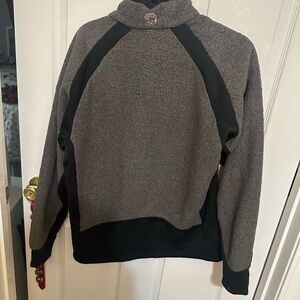 Men's Gray and Black Sweater